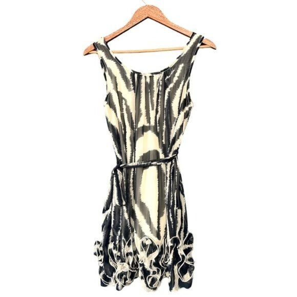 PAPILLON DRESS - Picture 3 of 7